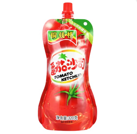 Những lợi thế nào mà Sachet Tomato Paste đã so sánh với bột cà chua đóng chai truyền thống hoặc đóng hộp?